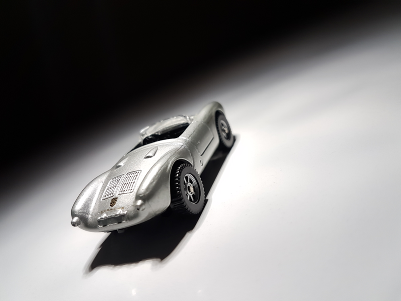 Illustration for article titled Rennsport Reunion: Maisto 1/64 Porsche 550 Spyder (rally?)